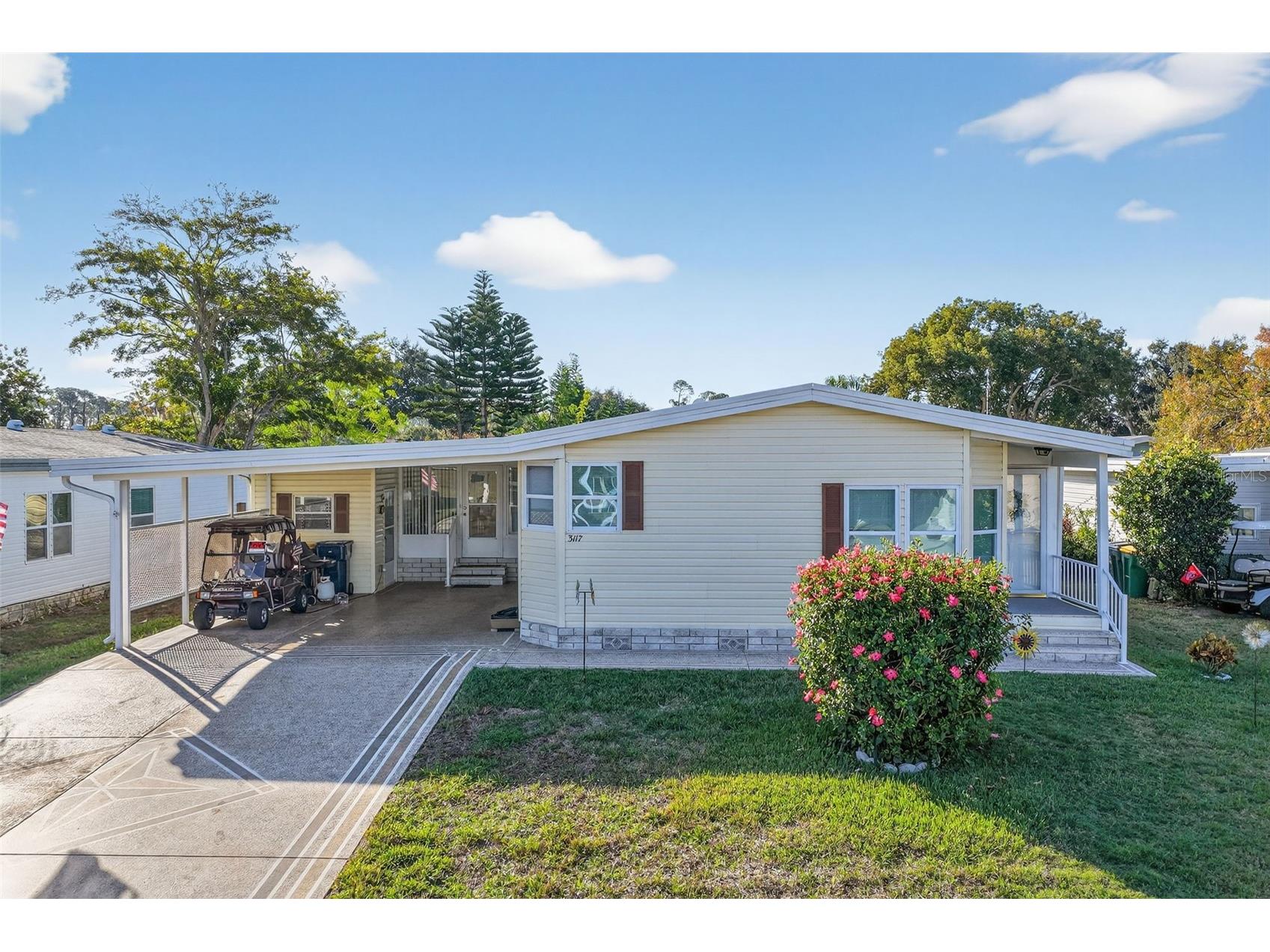3117 Manatee Road Tavares FL 32778 G5105680 image1