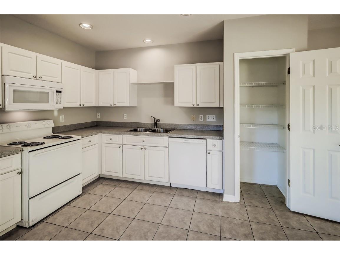 3117 Summer Cruise Drive Valrico FL 33594 TB8443487 image25