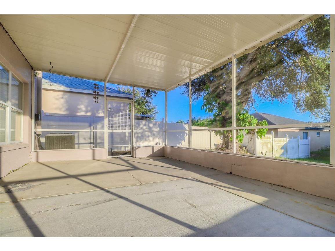 3117 Summer Cruise Drive Valrico FL 33594 TB8443487 image3