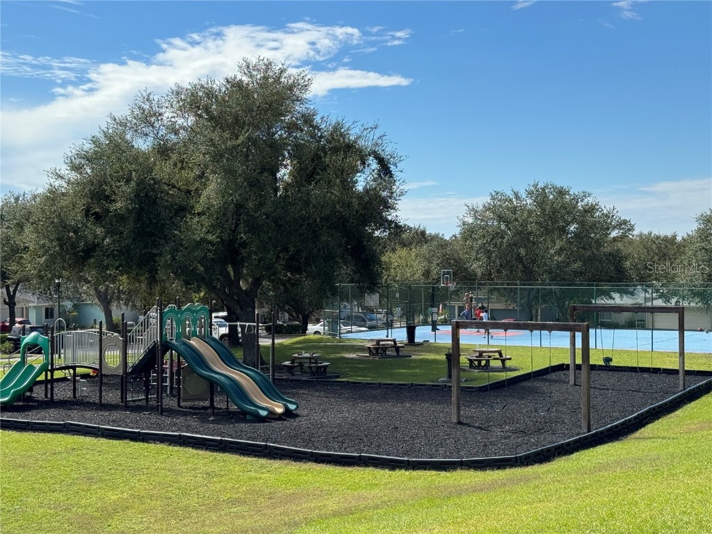 3117 Summer Cruise Drive Valrico FL 33594 TB8443487 image94