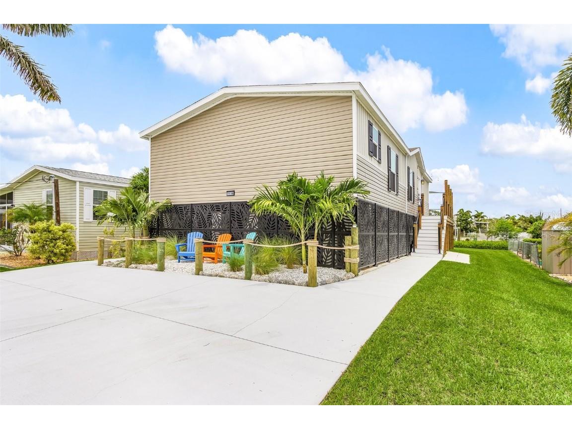 3118 Bayberry Avenue Punta Gorda FL 33950 C7516213 image1