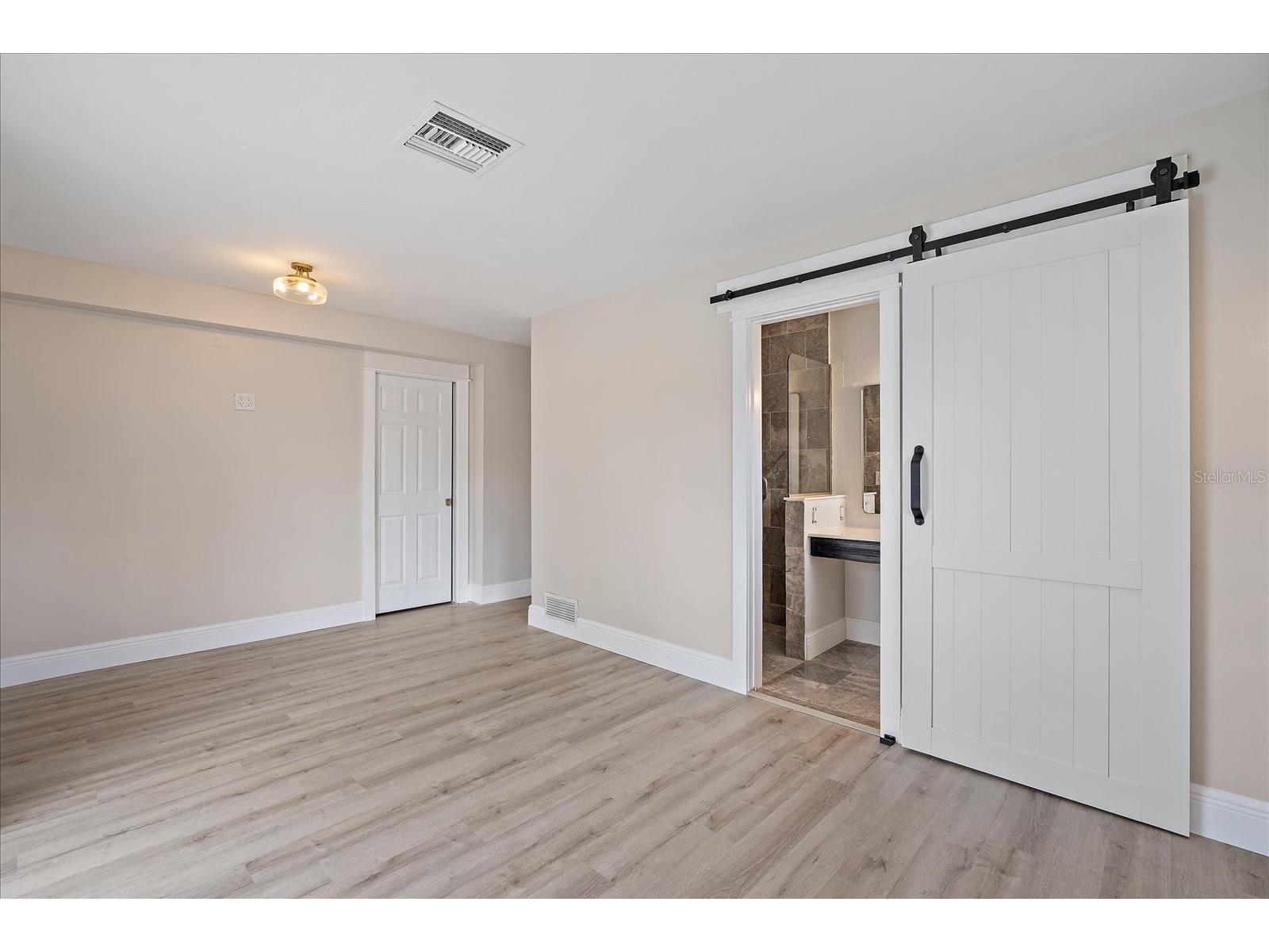 3118 Key Way Sarasota FL 34239 A4685119 image19