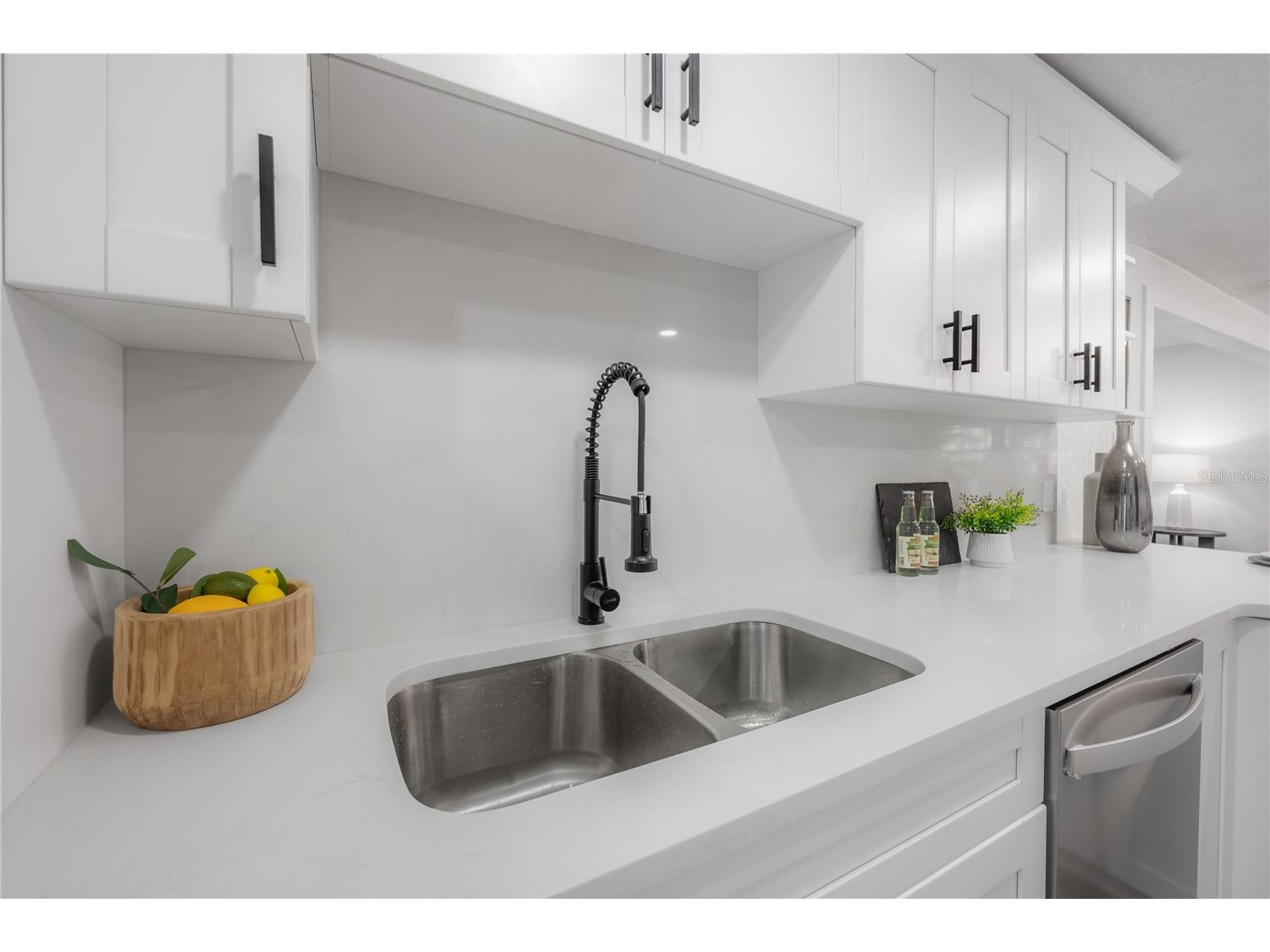 3118 W Sligh Avenue Tampa FL 33614 TB8438438 image13