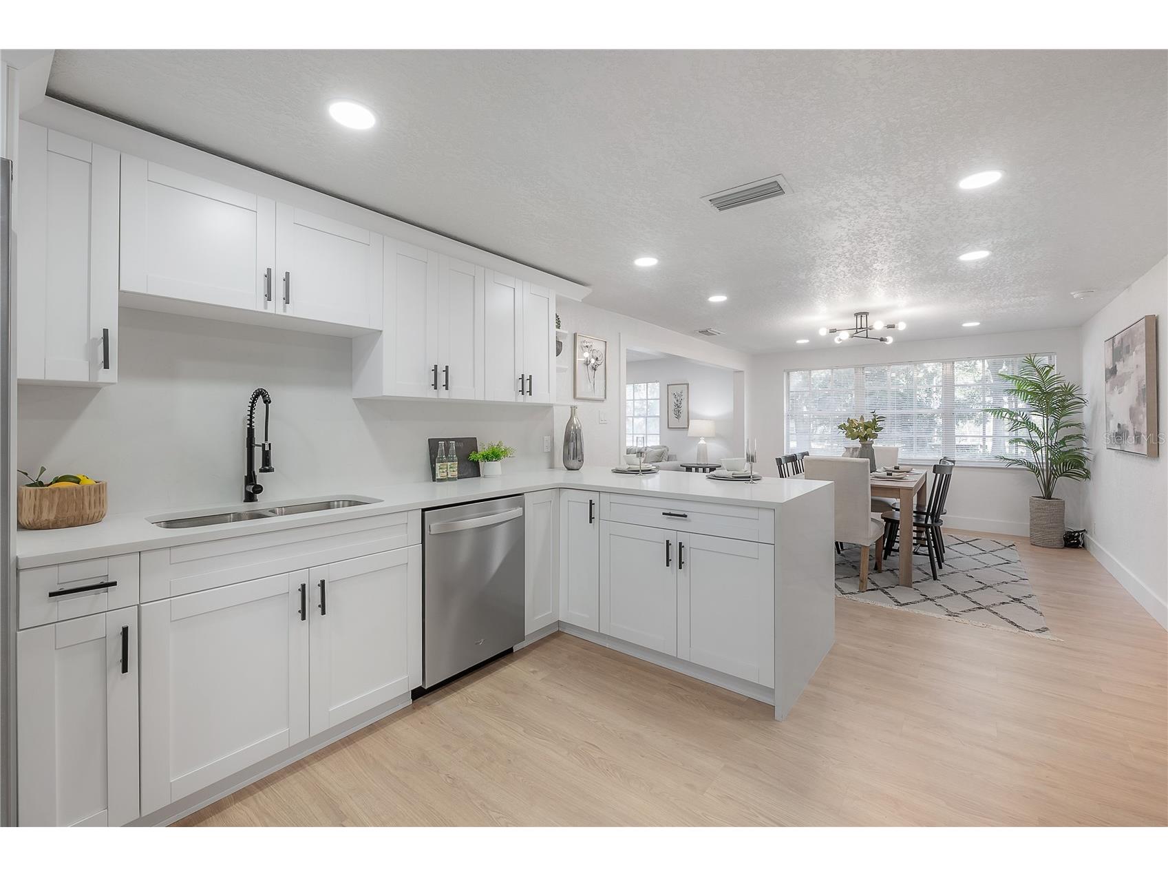 3118 W Sligh Avenue Tampa FL 33614 TB8438438 image16