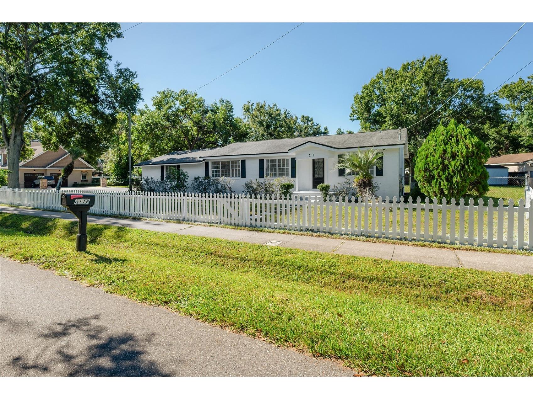 3118 W Sligh Avenue Tampa FL 33614 TB8438438 image55