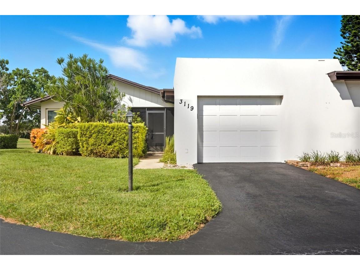 3119 Boca Ciega Drive #B8 Naples FL 34112 P4936605 image1