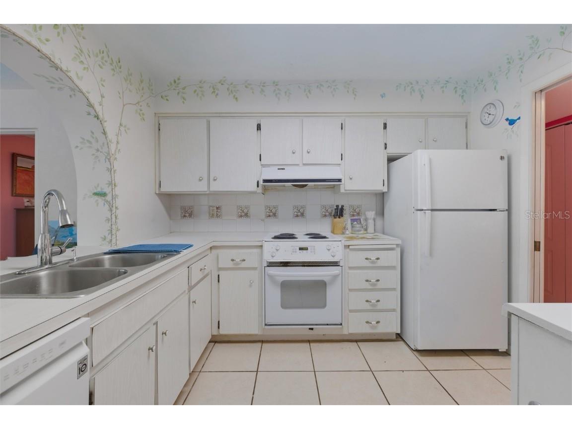 3119 Boca Ciega Drive #B8 Naples FL 34112 P4936605 image5