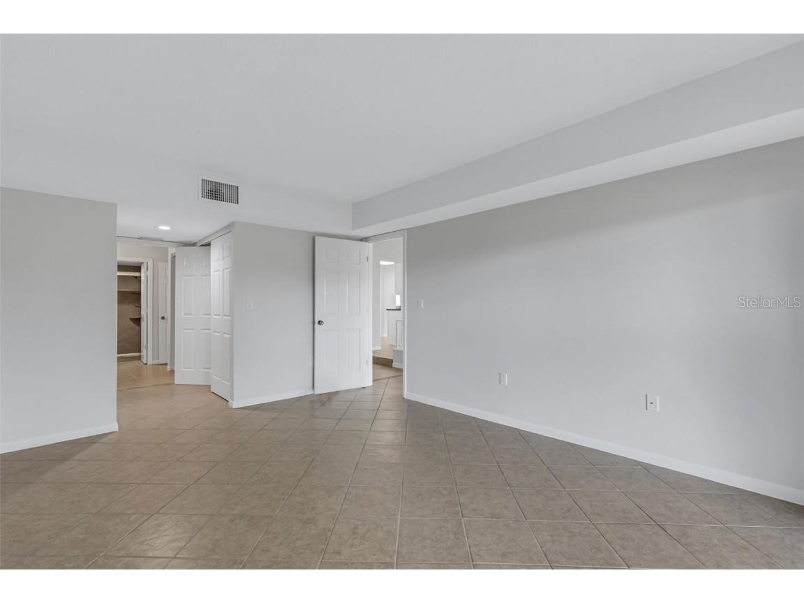 3119 Heatherwood Lane Sarasota FL 34235 A4670114 image8