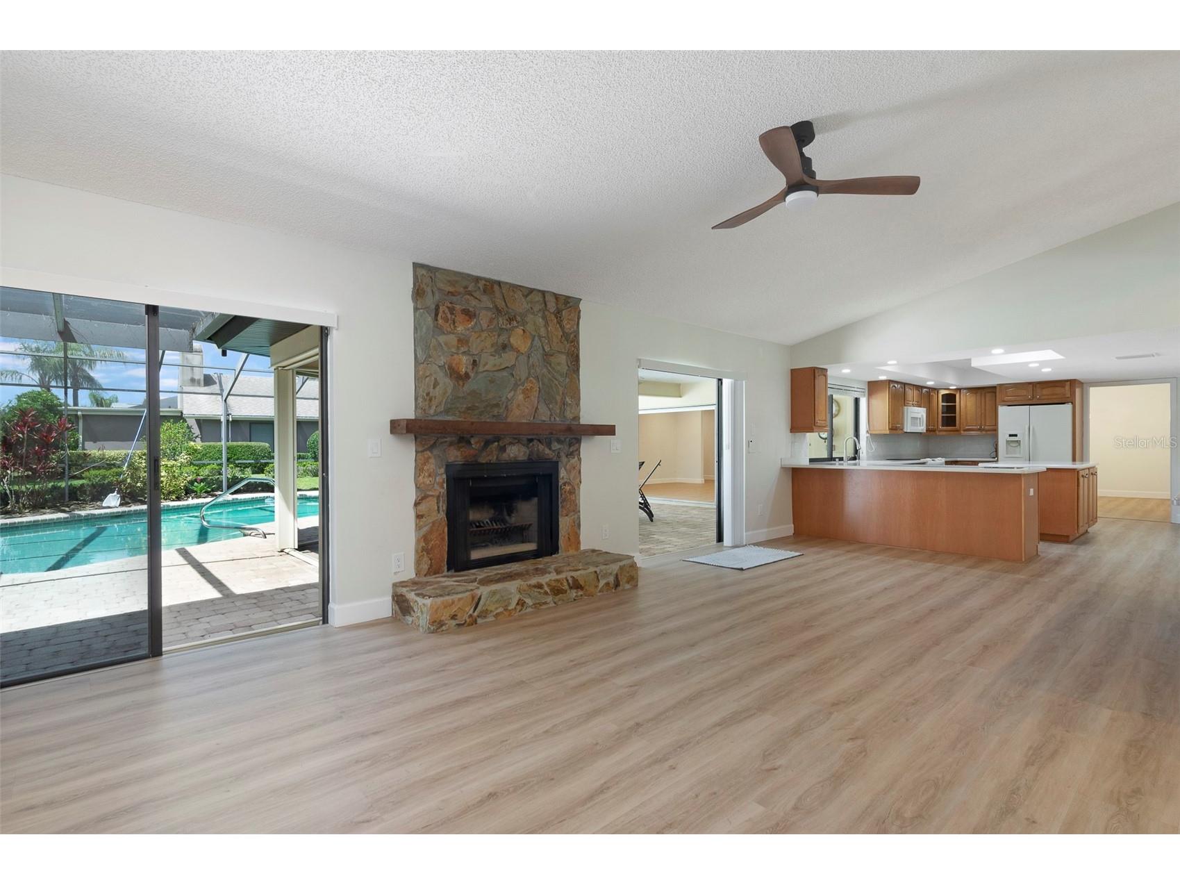 3119 Hyde Park Drive Clearwater FL 33761 TB8513061 image16