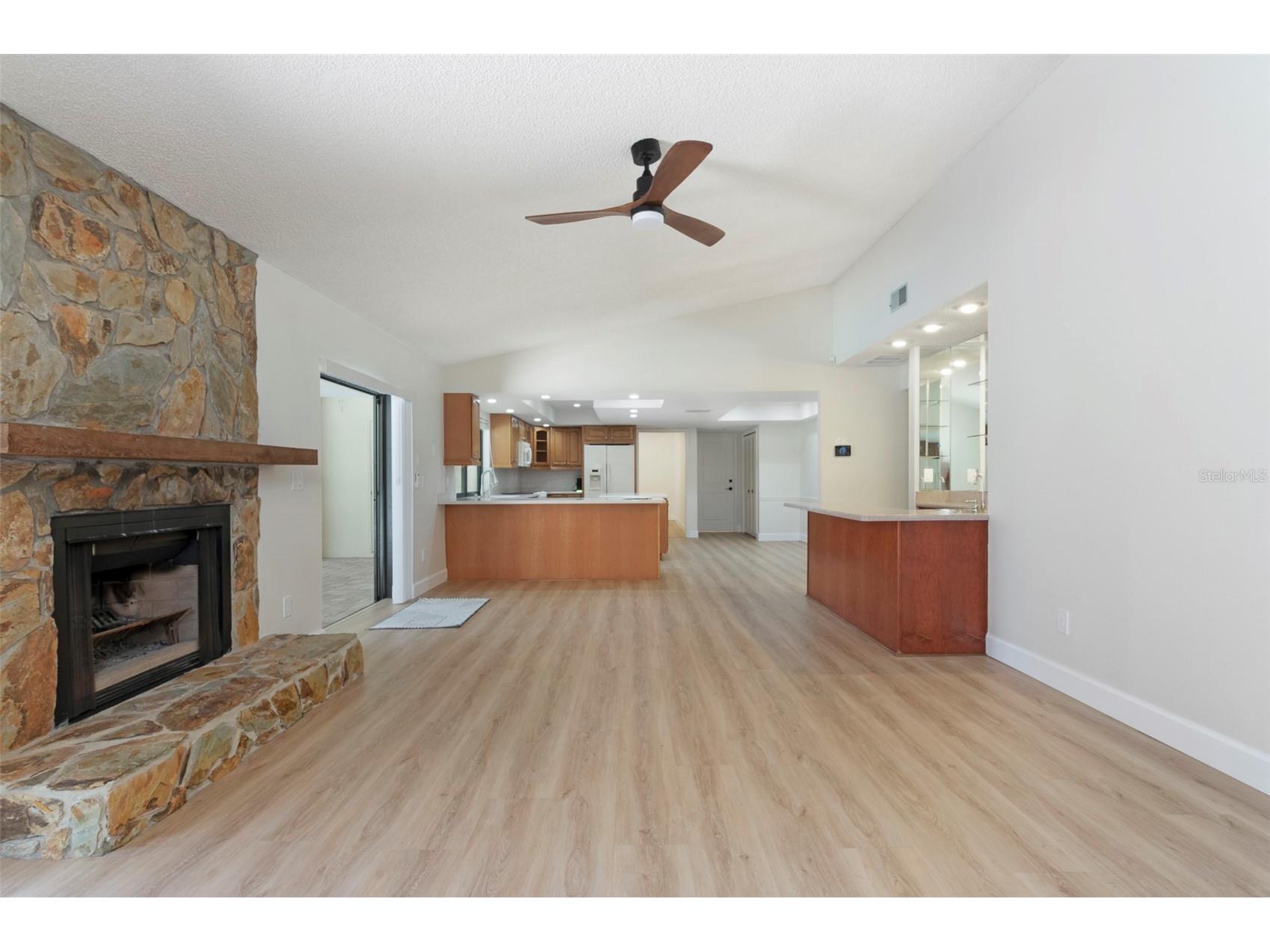 3119 Hyde Park Drive Clearwater FL 33761 TB8513061 image17