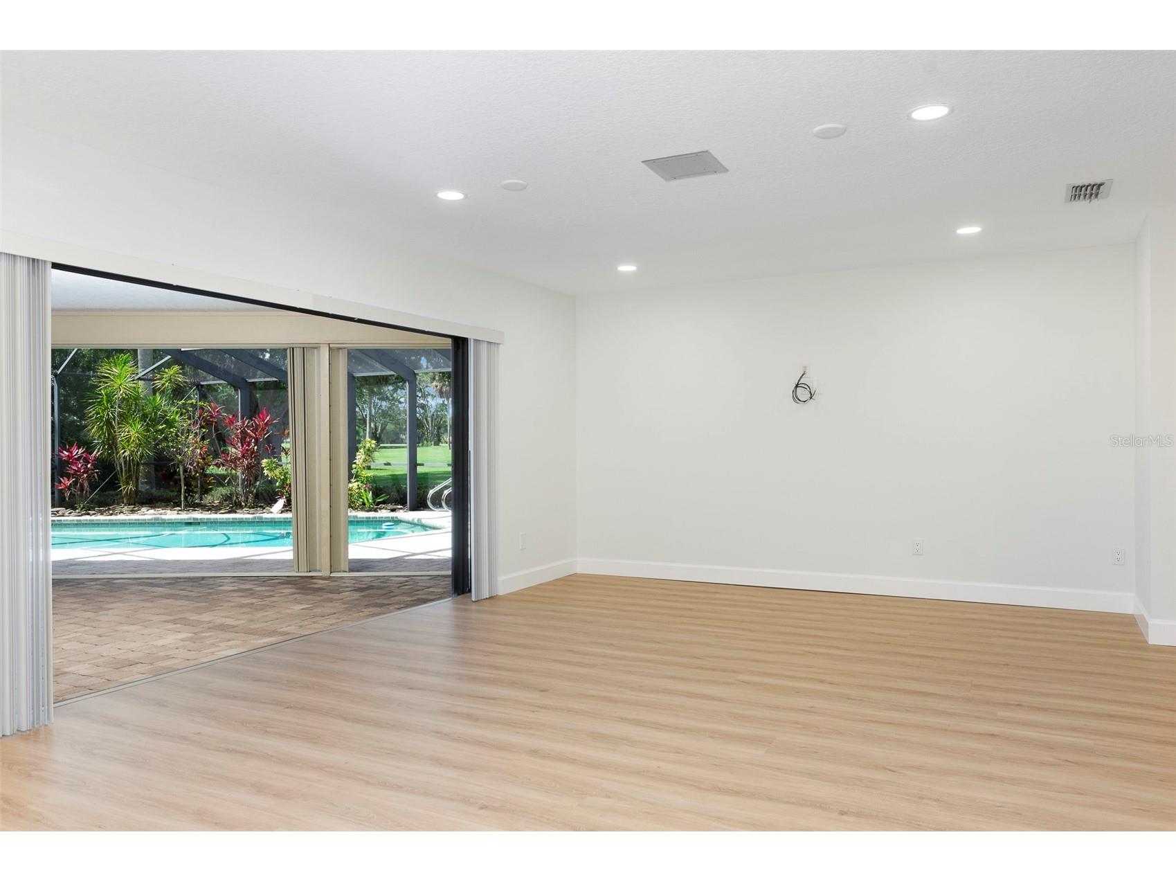 3119 Hyde Park Drive Clearwater FL 33761 TB8513061 image9