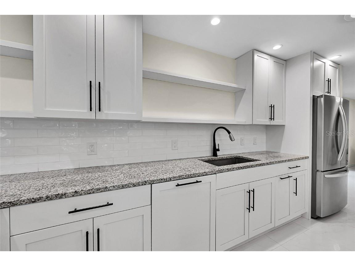 3119 Pinecrest Street Sarasota FL 34239 A4671289 image11