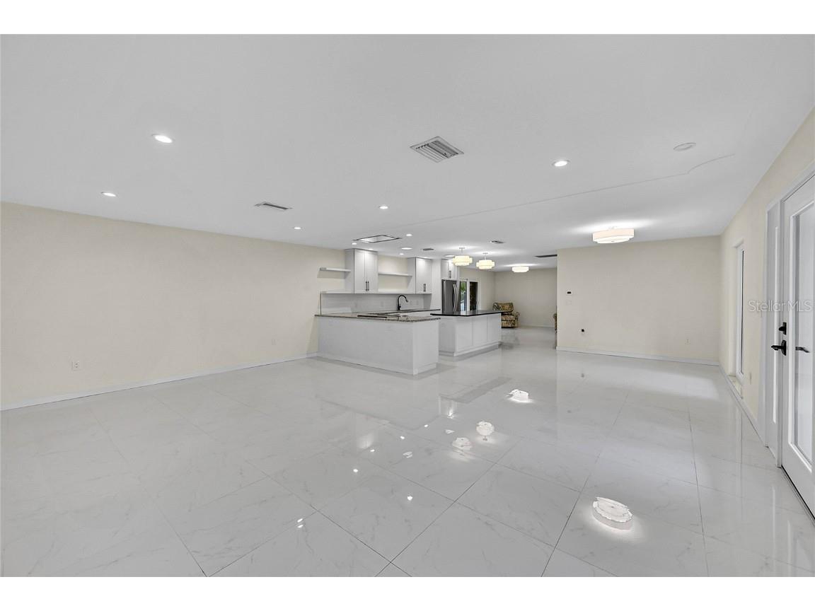 3119 Pinecrest Street Sarasota FL 34239 A4671289 image15