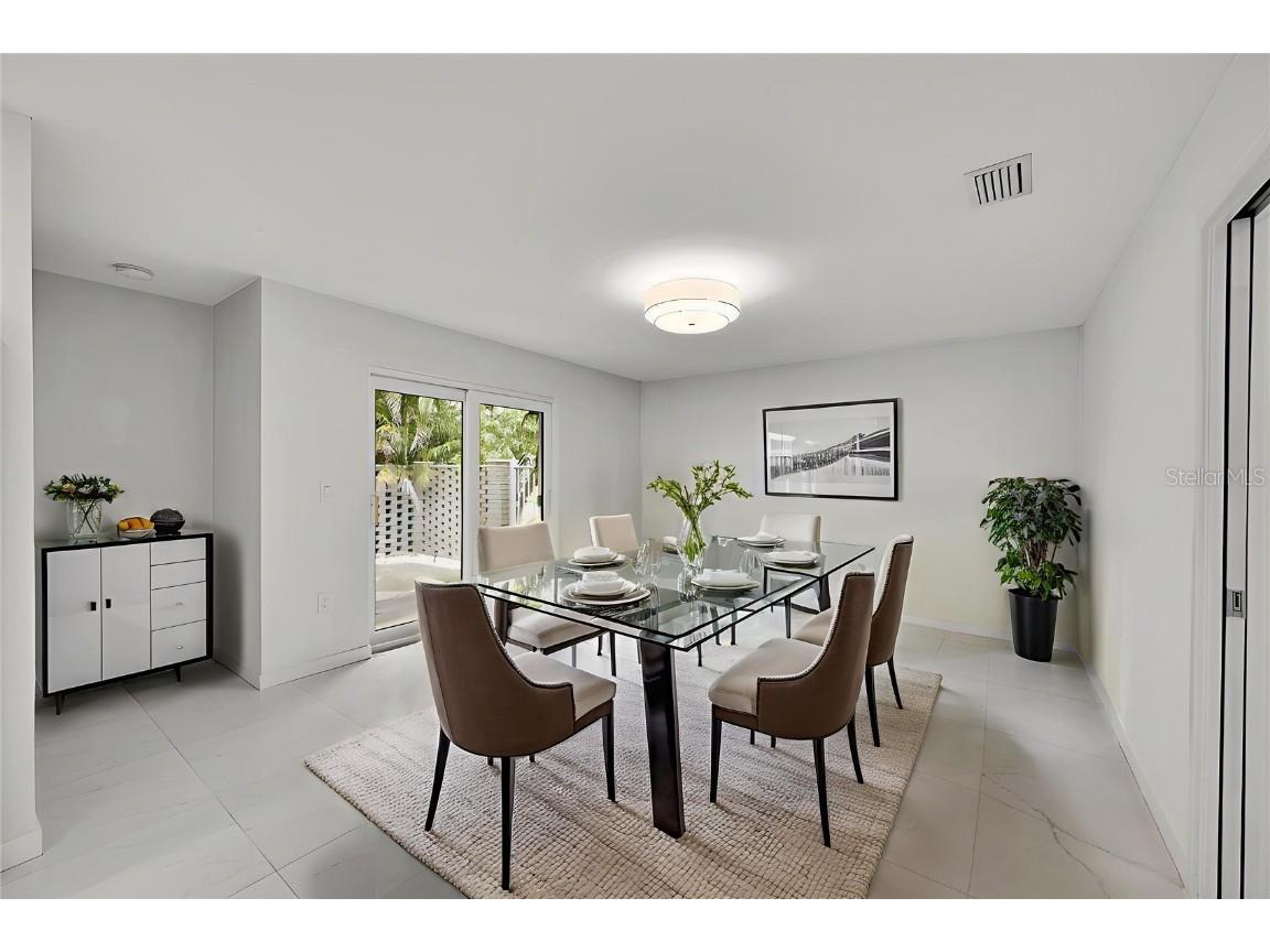 3119 Pinecrest Street Sarasota FL 34239 A4671289 image21