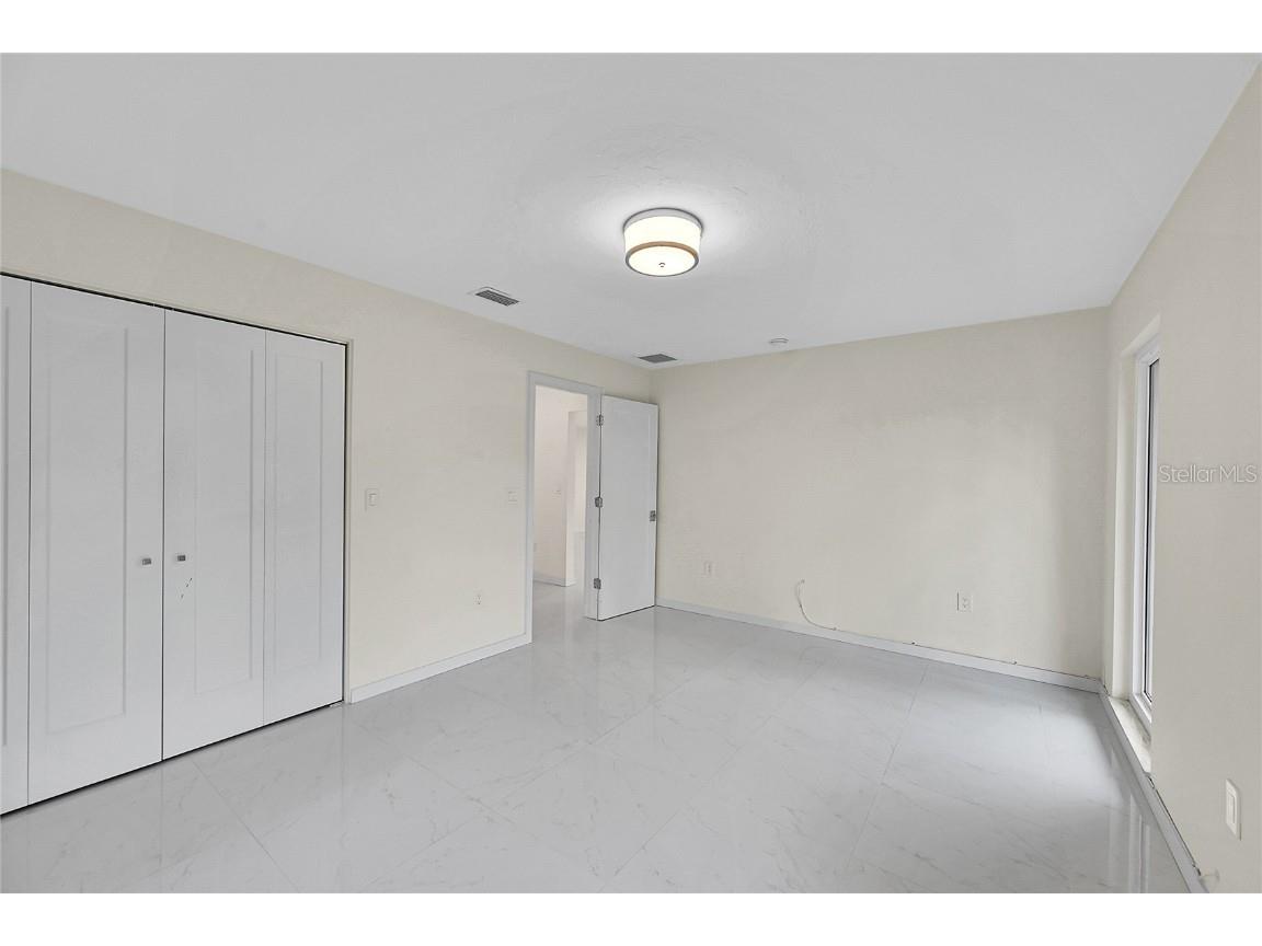 3119 Pinecrest Street Sarasota FL 34239 A4671289 image36