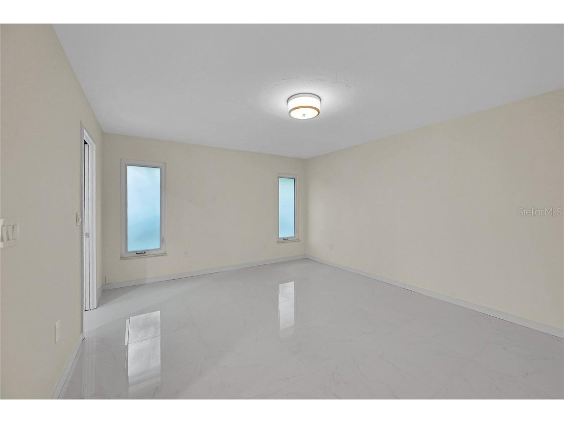 3119 Pinecrest Street Sarasota FL 34239 A4671289 image39