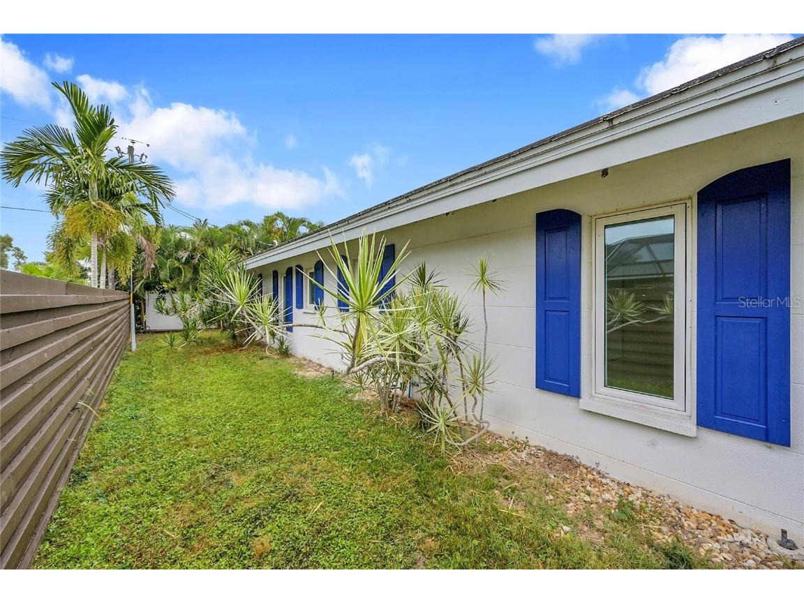 3119 Pinecrest Street Sarasota FL 34239 A4671289 image49