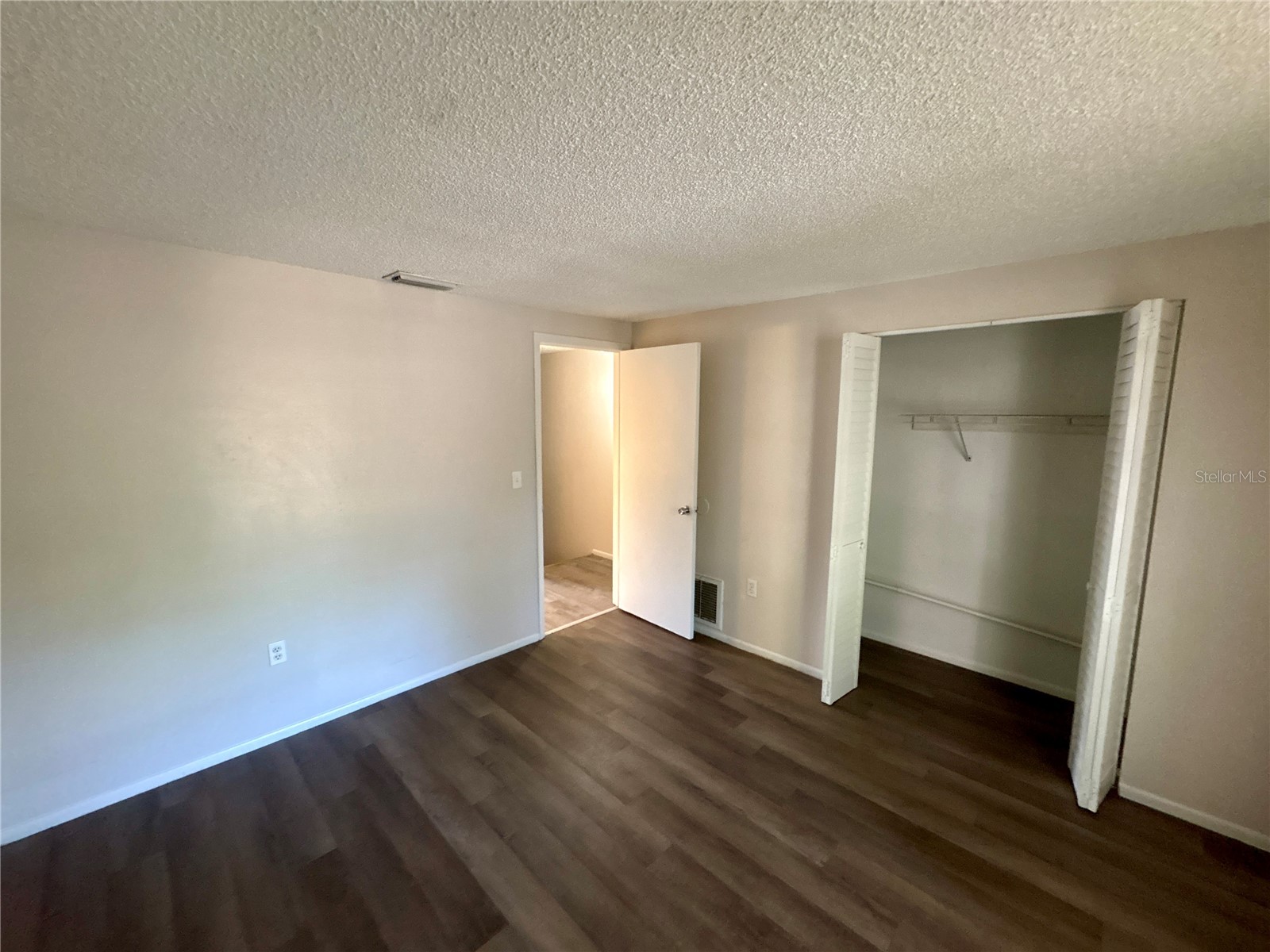 312 57th Avenue Drive E #B Bradenton FL 34203 A4695903 image11