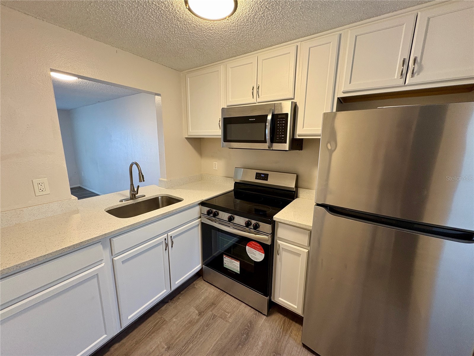 312 57th Avenue Drive E #B Bradenton FL 34203 A4695903 image3