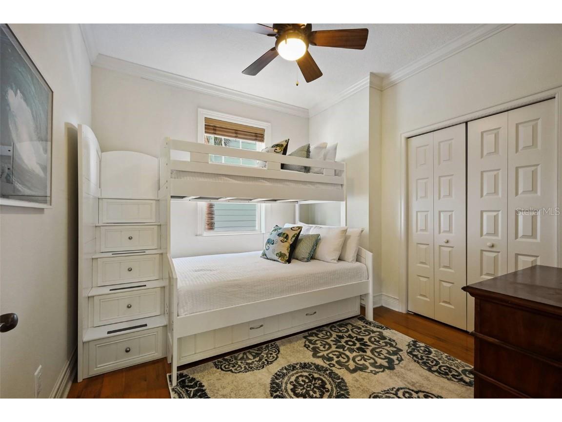 312 61st Street #B Holmes Beach FL 34217 A4634197 image12