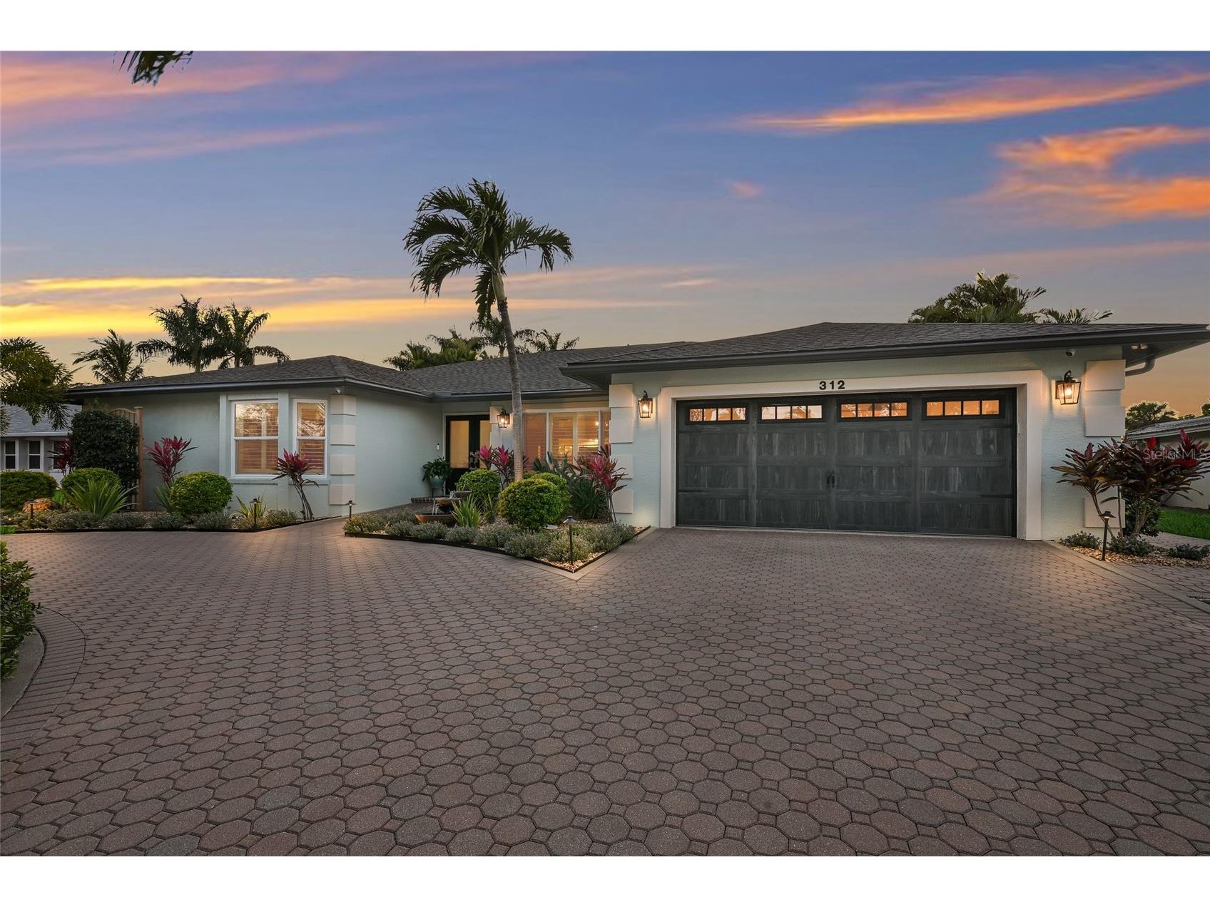 312 64th Street Court NW Bradenton FL 34209 - BELAIR BAYOU A4679868 image1