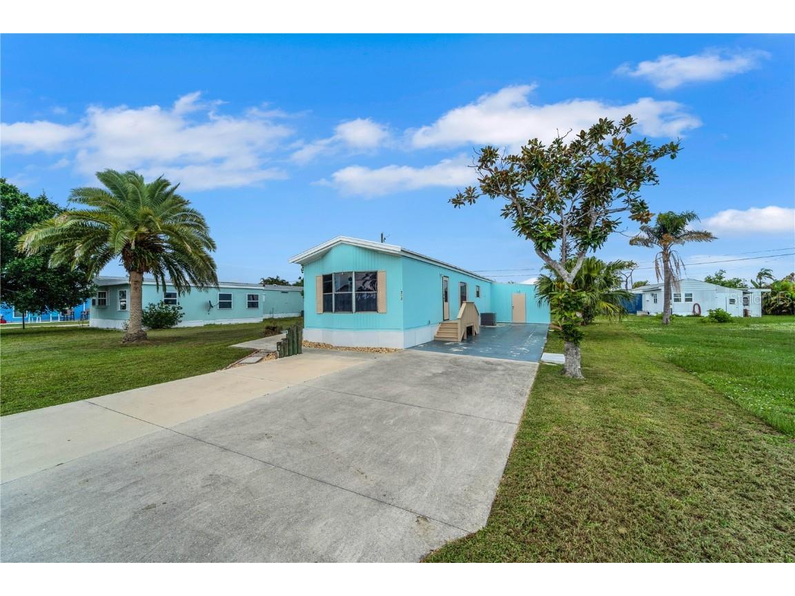 312 Calle Liana Englewood FL 34224 N6128015 image1