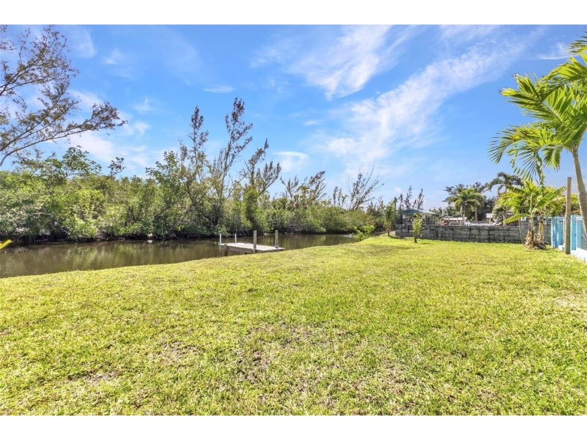 312 Darst Avenue Punta Gorda FL 33950 C7517074 image37