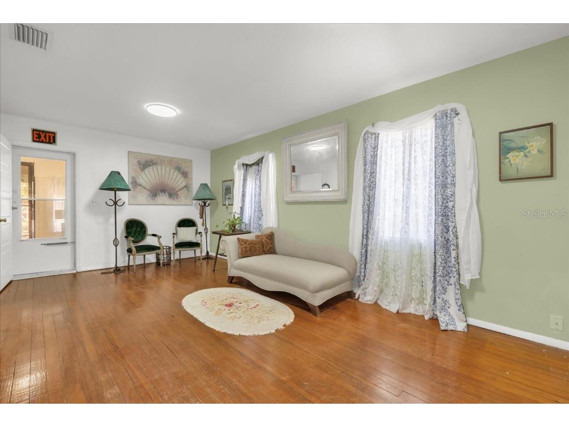 312 E Main Street Dundee FL 33838 O6353070 image16