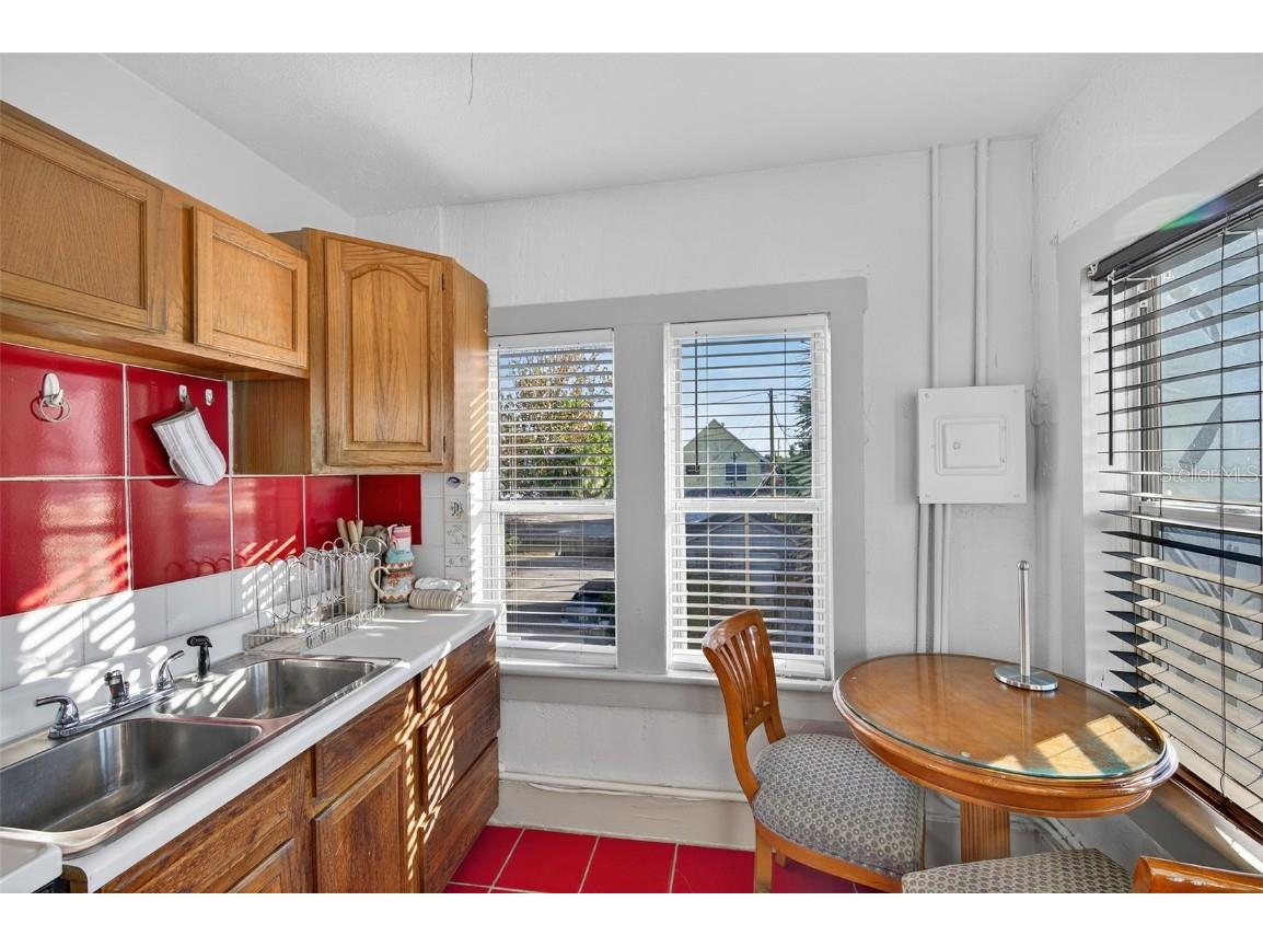 312 E Orange Street #B Tarpon Springs FL 34689 W7880911 image21