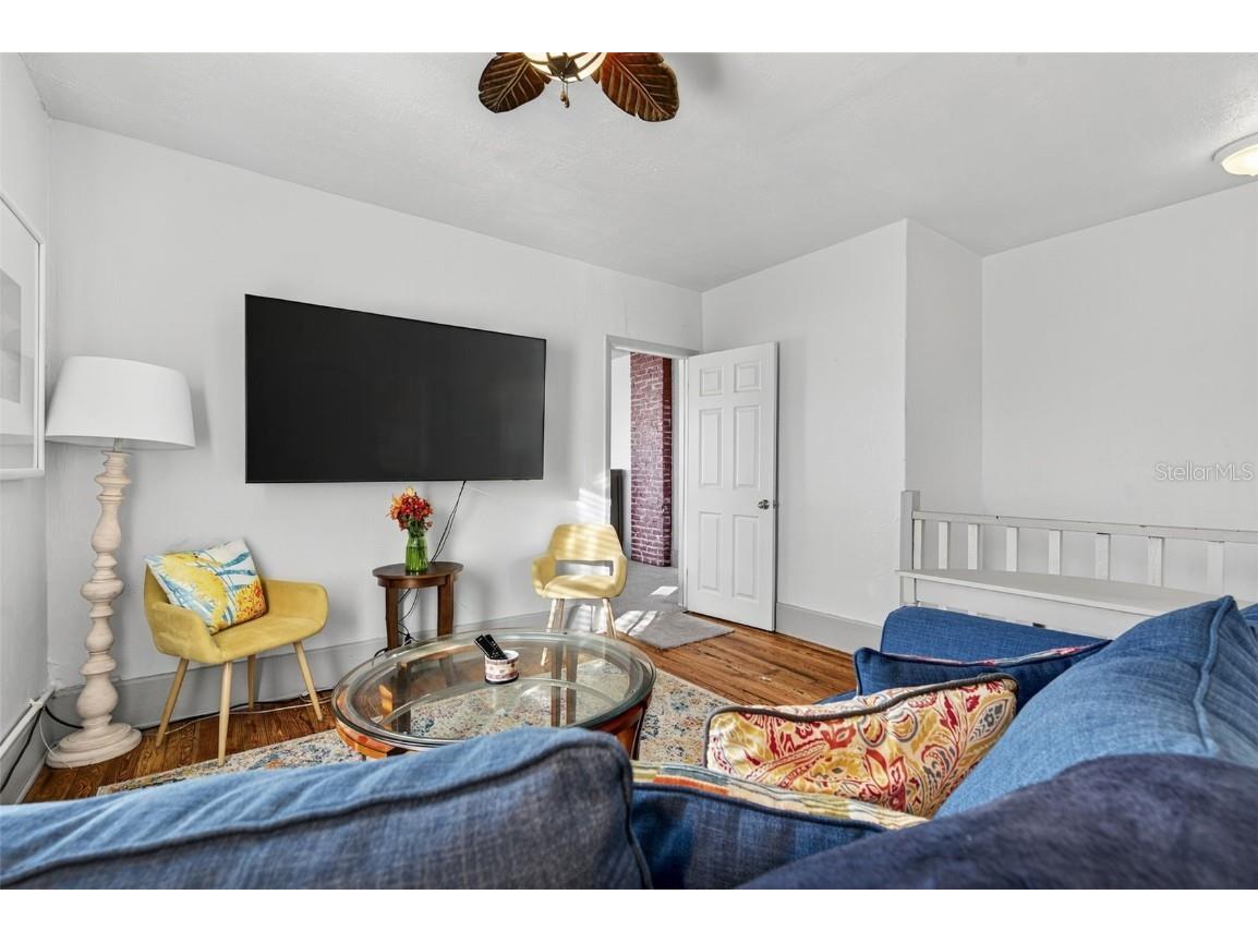 312 E Orange Street #B Tarpon Springs FL 34689 W7880911 image27