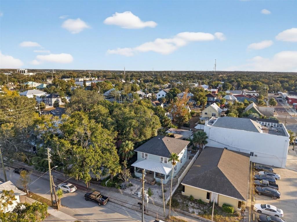 312 E Orange Street #B Tarpon Springs FL 34689 W7880911 image75