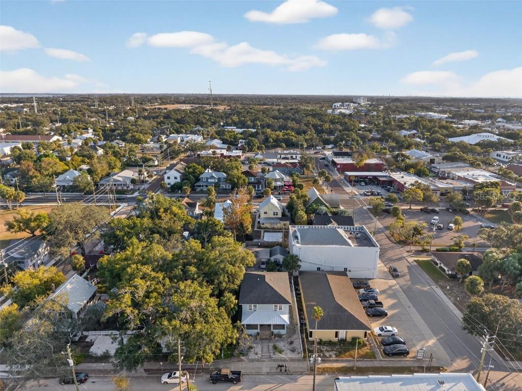 312 E Orange Street #B Tarpon Springs FL 34689 W7880911 image77