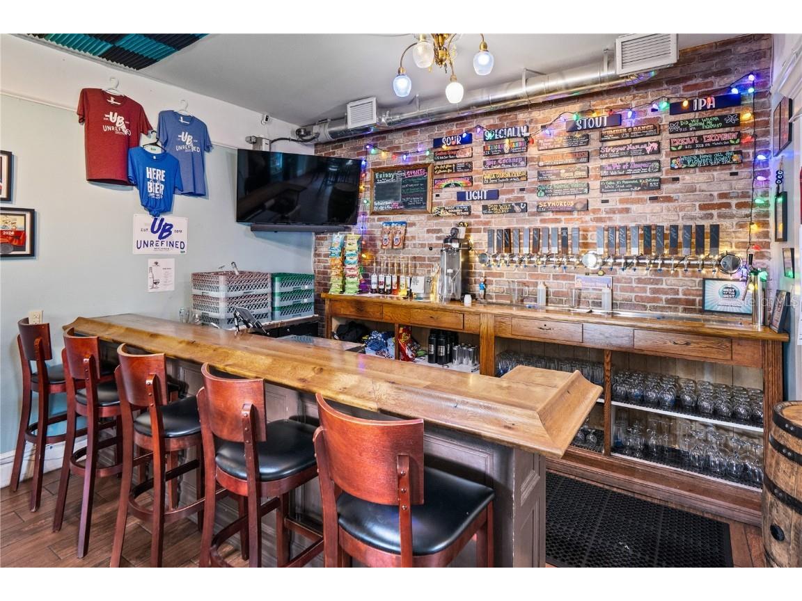 312 E Tarpon Avenue Tarpon Springs FL 34689 TB8454234 image13