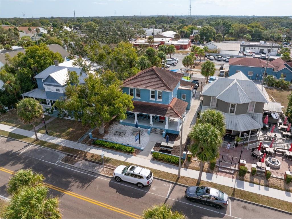 312 E Tarpon Avenue Tarpon Springs FL 34689 TB8454234 image2