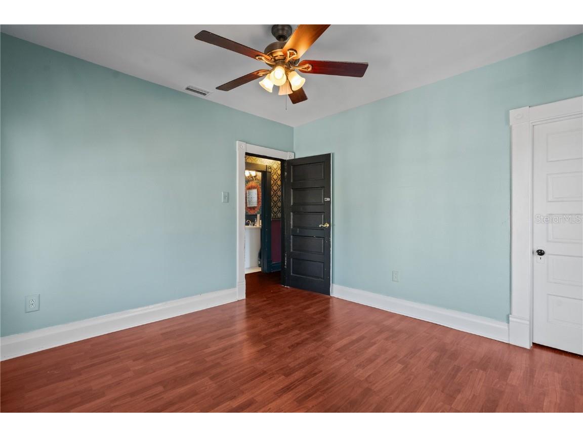 312 E Tarpon Avenue Tarpon Springs FL 34689 TB8454234 image23