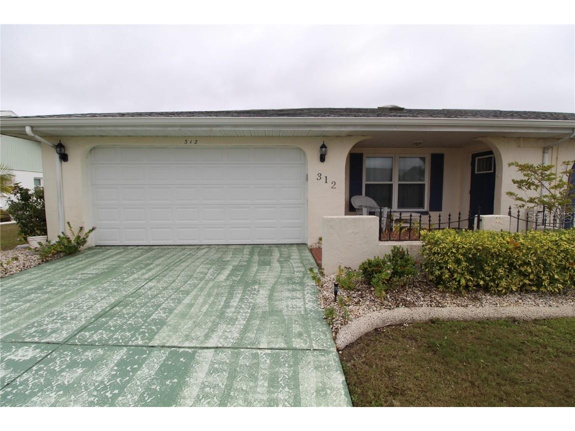 312 Green Manor Drive Sun City Center FL 33573 T3491383 image1