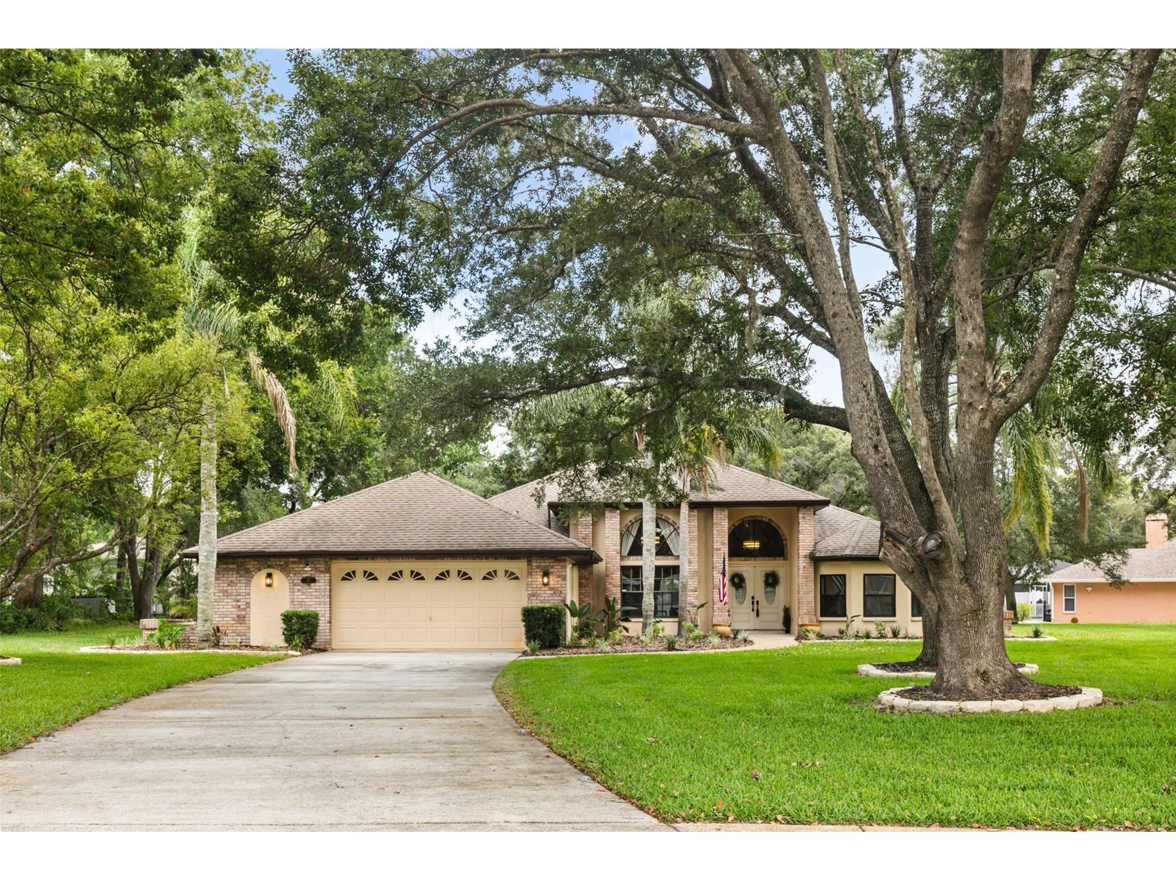312 Hollow Oak Court Spring Hill FL 34609 TB8515782 image1