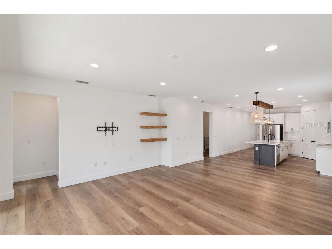 312 Irving Bend Drive Groveland FL 34736 O6316069 image3