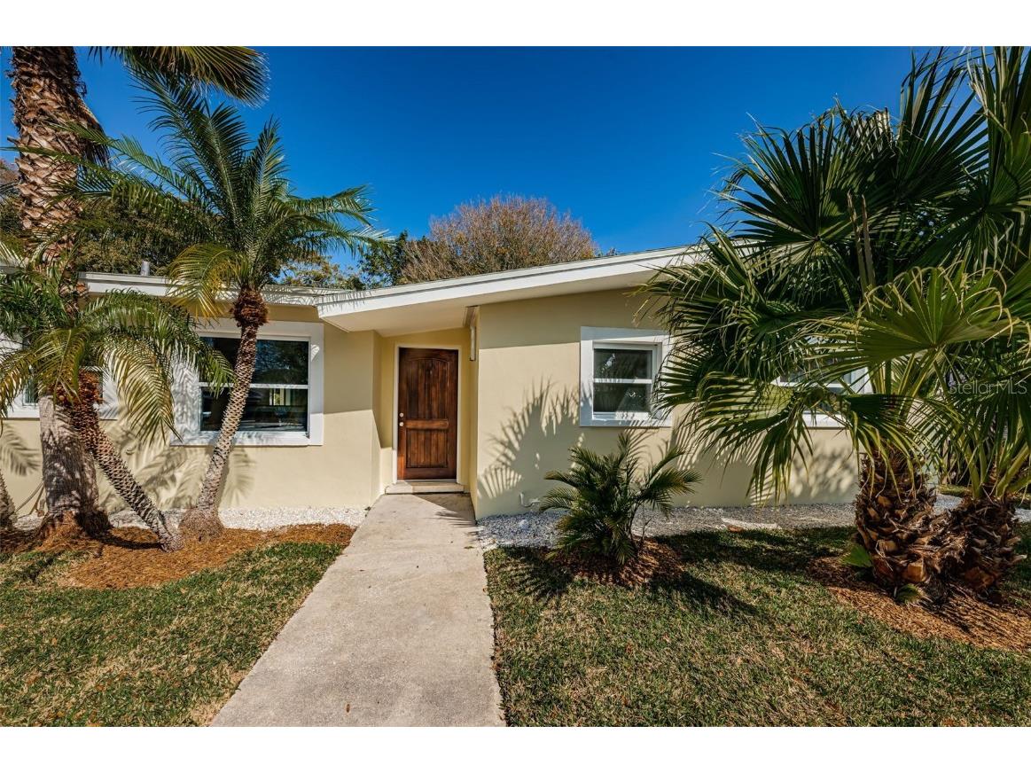 312 Lagoon Drive Palm Harbor FL 34683 U8230667 image1