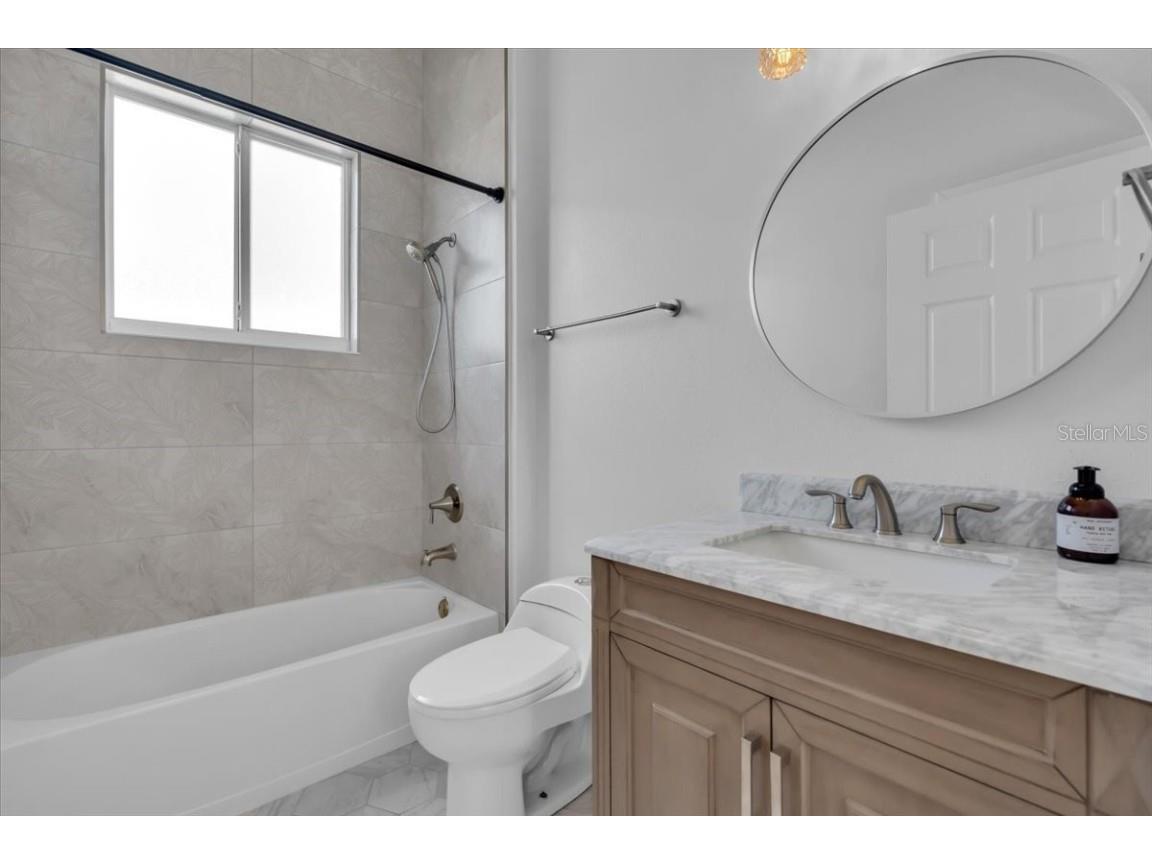 312 Londonderry Drive Sarasota FL 34240 A4673558 image27