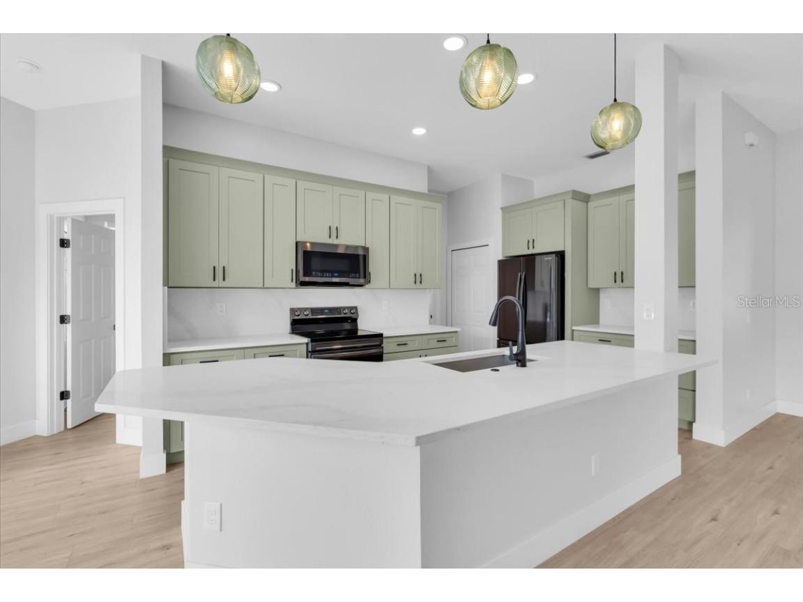 312 Londonderry Drive Sarasota FL 34240 A4673558 image6