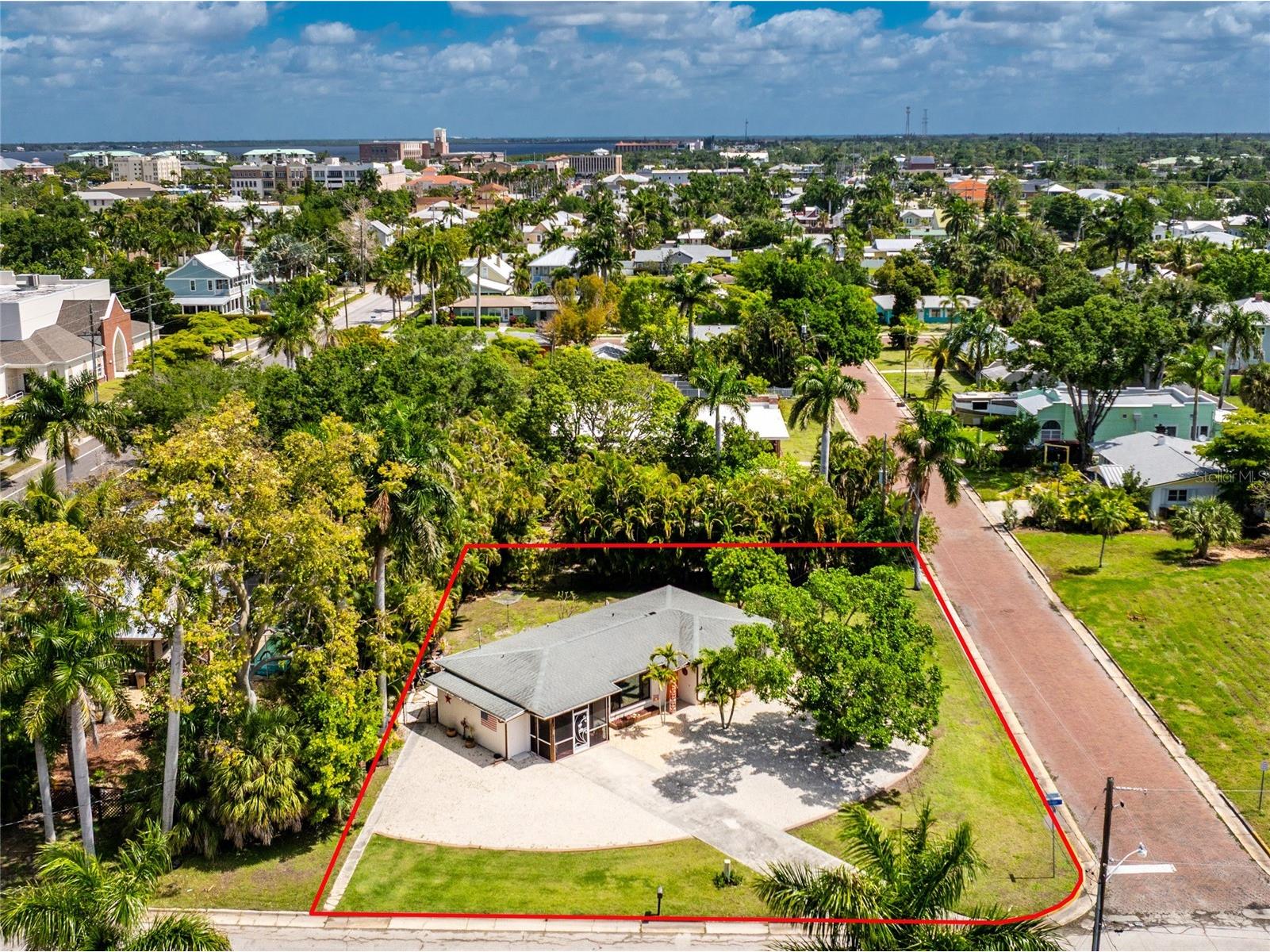 312 Mcgregor Street Punta Gorda FL 33950 C7524002 image3