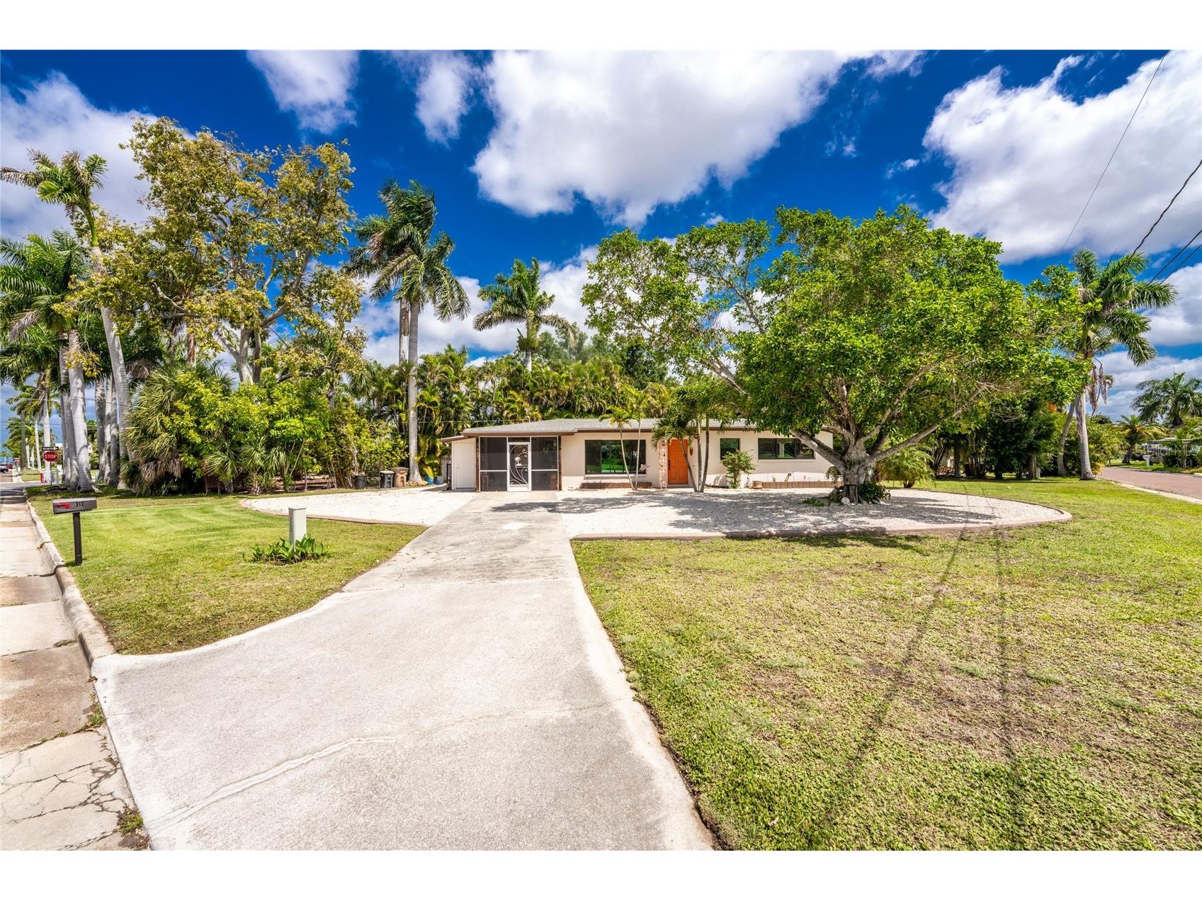 312 Mcgregor Street Punta Gorda FL 33950 C7524002 image4