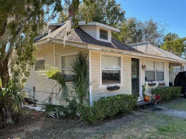 312 Osceola Avenue Eustis FL 32726 V4947242 image1