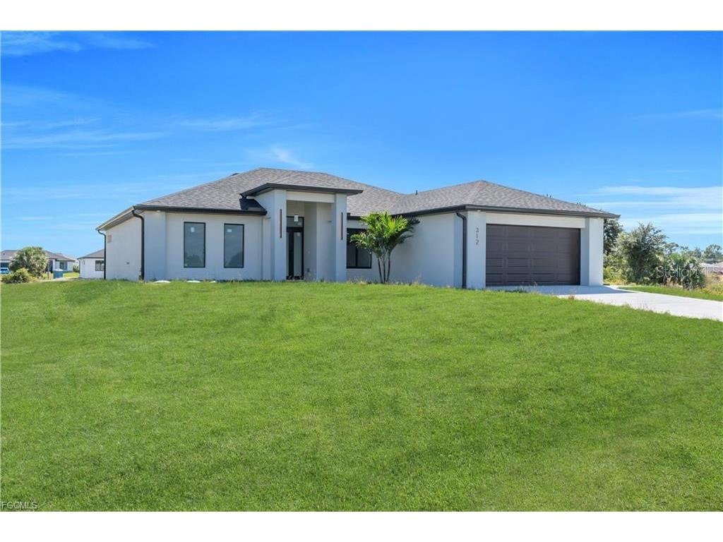 312 Pembroke Street Lehigh Acres FL 33974 A4673301 image2