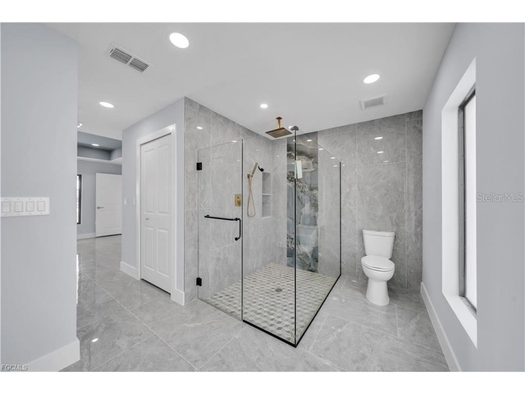 312 Pembroke Street Lehigh Acres FL 33974 A4673301 image26