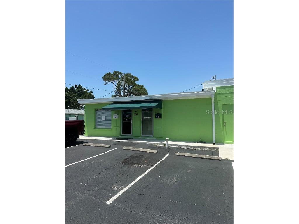 312 S Indiana Avenue Englewood FL 34223 D6131595 image1