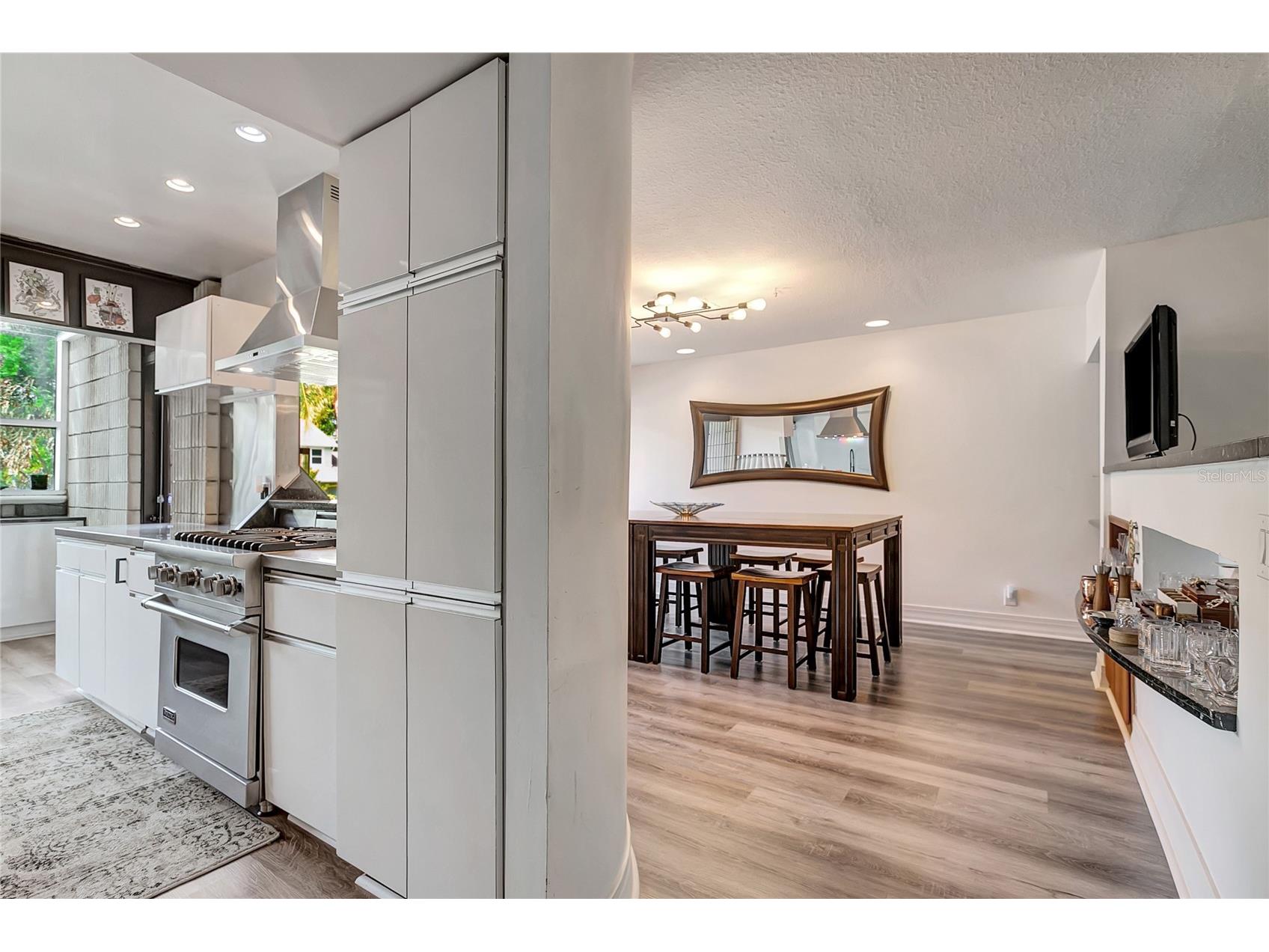 312 S Riverhills Drive Tampa FL 33617 TB8519211 image13