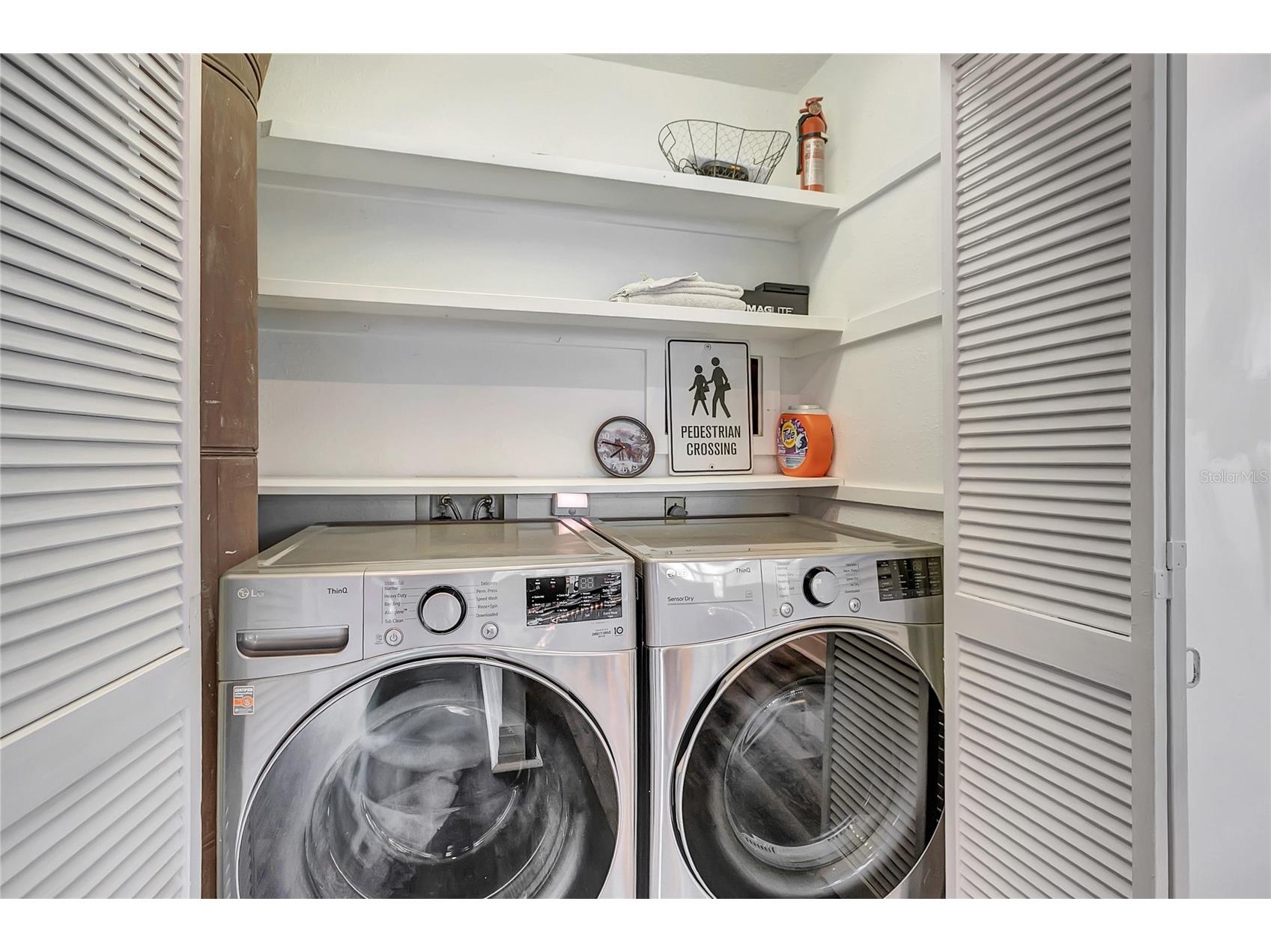 312 S Riverhills Drive Tampa FL 33617 TB8519211 image15
