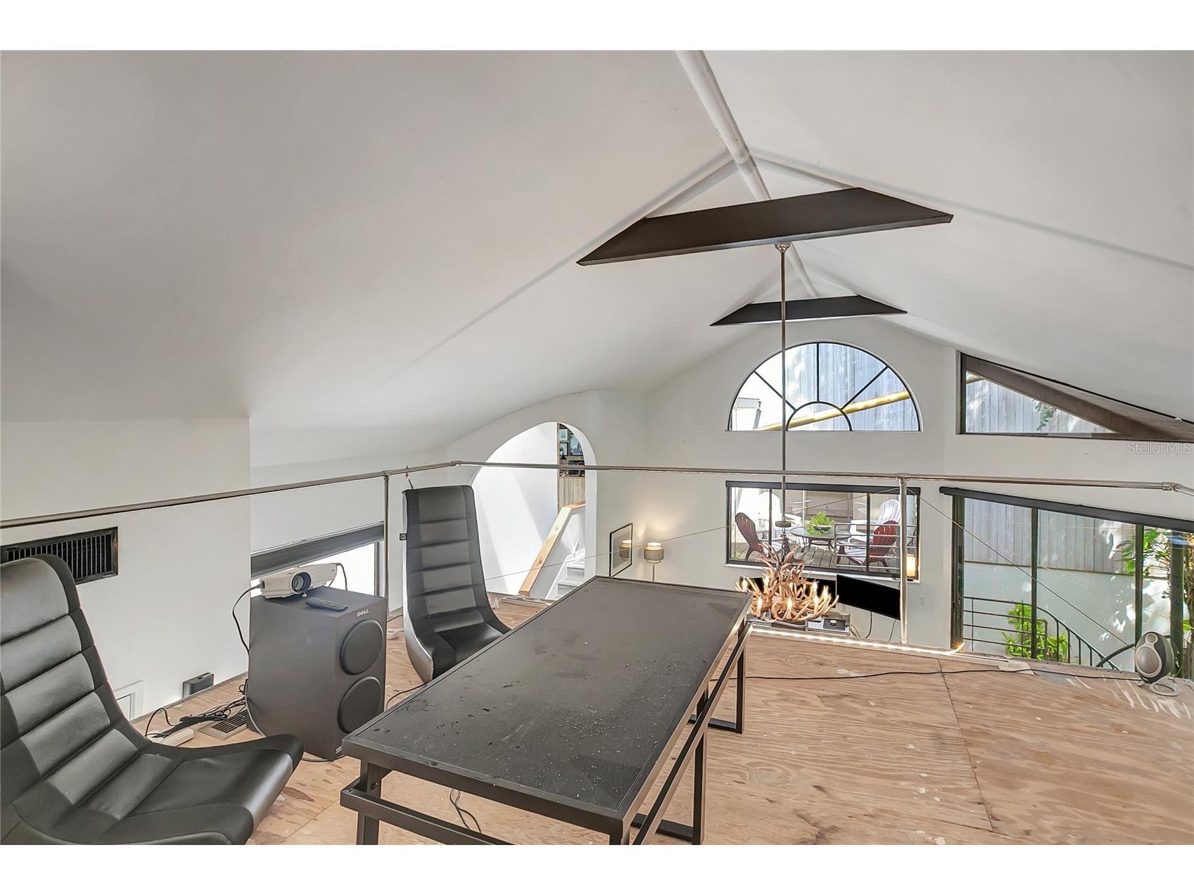 312 S Riverhills Drive Tampa FL 33617 TB8519211 image17